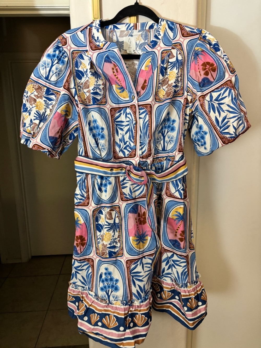 NWT Joie Colorful Botanical Print Belted Puff Sleeve Dress, with pockets, Size 6 - Picture 2 of 3